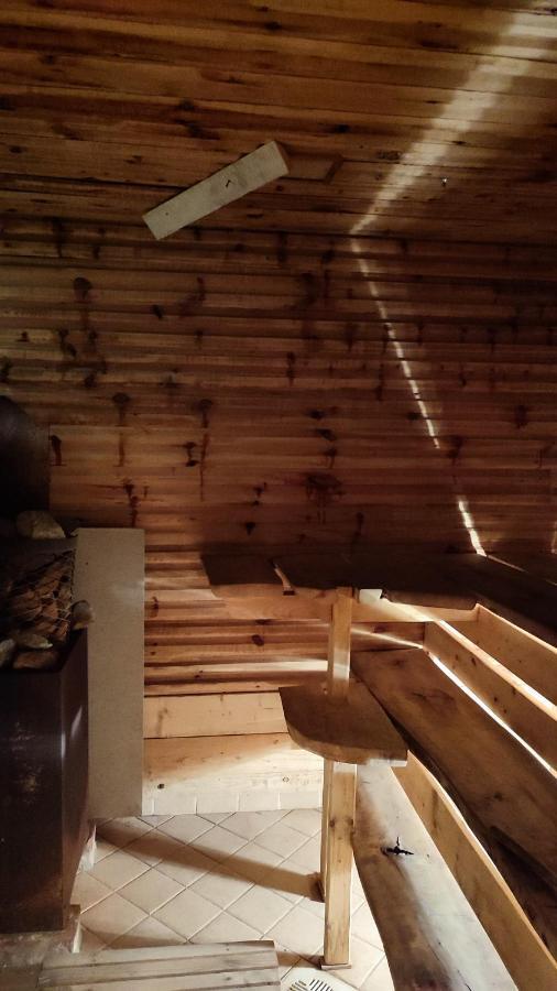 Viini Puhkemaja Pension Mustjala Buitenkant foto